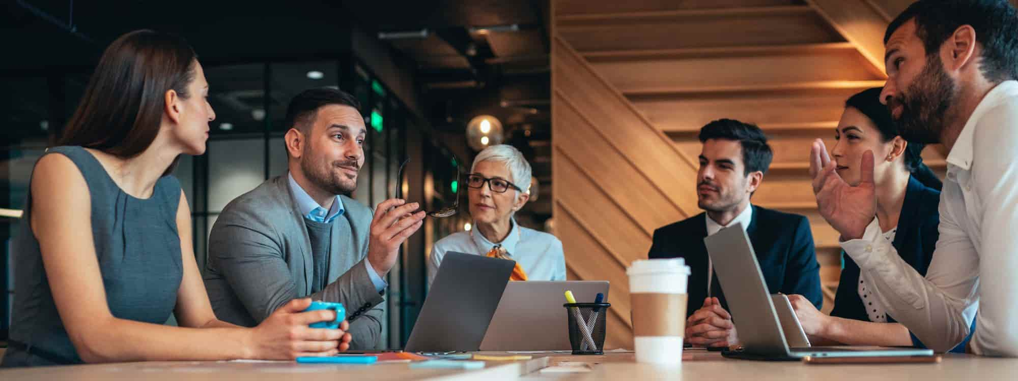 Choosing a Coaching School in Dubai: 7 questions serious professionals ask